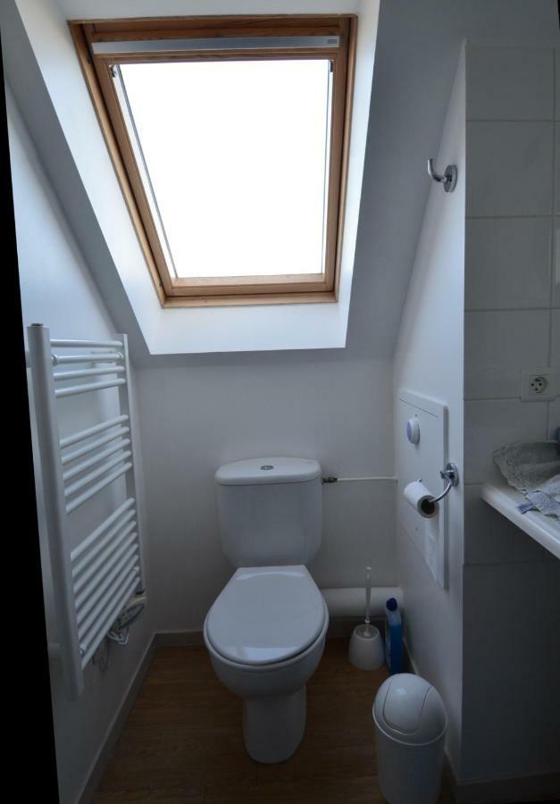 Guilvinec Vacances A L Ocean - T4 Grand Balcon Tout Confort - Wifi Et Parking Gratuits - Mer Plage Piscine A Environ 25 M - Centre Ville, Tous Commerces, Marche, Et Port A 10 Minutes A Pied En Longeant La Mer מראה חיצוני תמונה